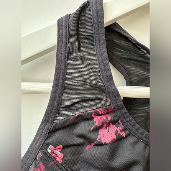 LANE BRYANT / LIVI ACTIVE - Black Floral Print Racer Back Style Sports Bra 18/20 - Picture 4 of 8